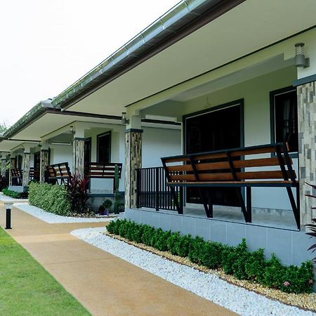 Thai Smile Resort Rayong Luaran gambar